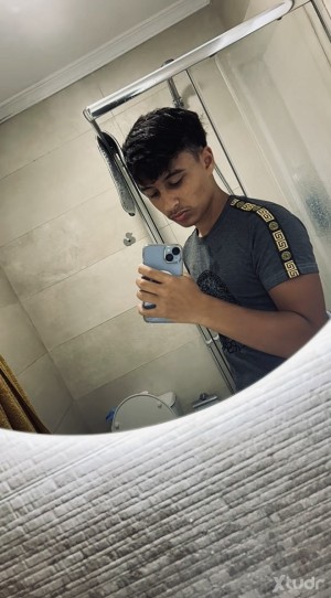 Xtudr - adriellgay: Who fucks my ass?