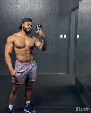 Xtudr - Sexyblckguy: I have a wide range of hobbies and interests, including swimming, golf, and tennis. Surfing and camping allow me to hav...