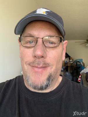 Xtudr - Kevdong: Peeps that are into jacking off to porno’s, edging, BJ’s, PnP , Big Tits/Hairy, giving/Receiving, Big dicks, Oral Top here ...
