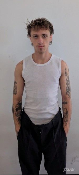 Xtudr - transmasc: I want submissives.