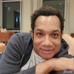 Xtudr - Christy49: Just here looking to meet new people and see where things go 