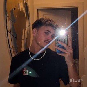 Xtudr - Itslucahere1: A alguien le gustan los watersports?