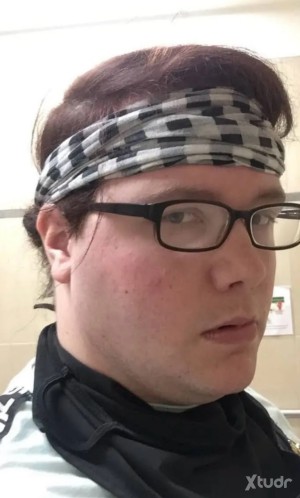 Xtudr - leoguy013: I like hiking ,archery movies cooking and just having fun