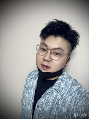 Xtudr - Cyun: Tengo mucho, pero no tengo nada...