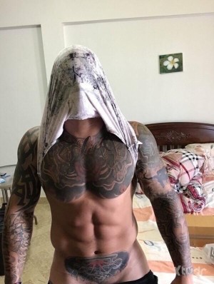 Xtudr - mattews189: Don’t send me nudes if I don’t ask for it 