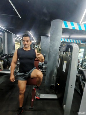 Xtudr - OBERON3000: I like the gym, movies, beach, I'm serious, discreet, hardworking. Introduce yourself with a face photo, avoid the hassl...