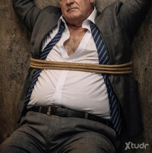 Xtudr - TocoyCastigoaMaduros: I'm looking for a mature or older man. Who is attracted to the idea of being punished by a man who could be hi...