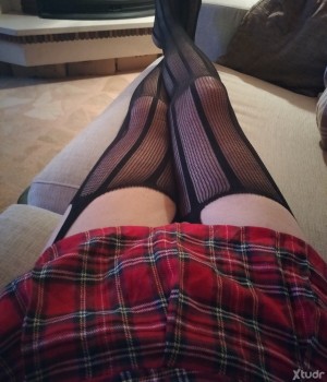 Xtudr - Gloriacd: Me inicio como crosdresser 