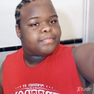 Xtudr - 2paidzay: I’m 18,smoke A lot,extrovert but fun🔥