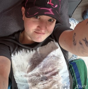 Xtudr - Brummie1990William:  I am fully out and proud gay single  man and  i am looking for a serious genuine relationship with the right pe...