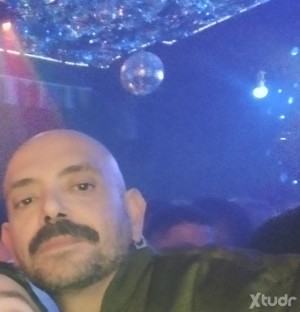 Xtudr - Davidpig: I'm looking for a fuckbuddy for BB and partying.