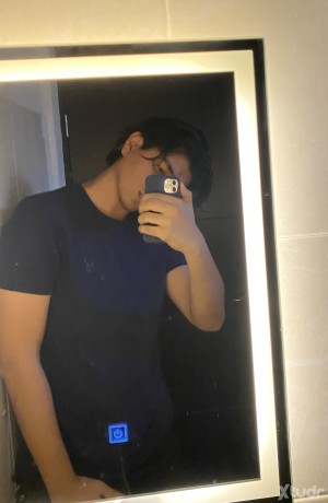 Xtudr - 18sumisoyobediente0: Acabo de cumplir los 18 busco quien me entrene para ser su esclavo 