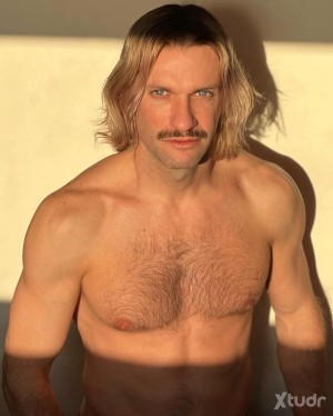 Xtudr - rivieraclios: Who pays tribute to me?