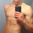 Xtudr - Ballbustingboybcn: Busco ch...
