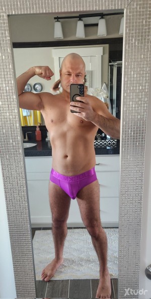 Xtudr - master4slave1: I'm looking for a submissive slave who serves me like a puppet. NO FINDOM OR PAY FOR SEX. YOU ONLY PAY FOR THE TRIBUT...