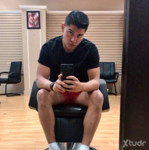 Xtudr - qqk2w4b9: 33 single kickboxing instructor 
if you want more pictures my face book is @ritchie reyes ilkb