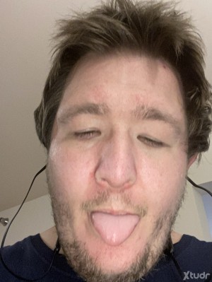 Xtudr - w8lo1s96: I’m gay guys big daddy 
