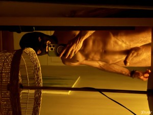 Xtudr - hombres_col2: Horny sexy sub.
Piss, breath control, feminización, bondage, cuero, látex, entre otras.
No tributo. No dolor extremo. ...