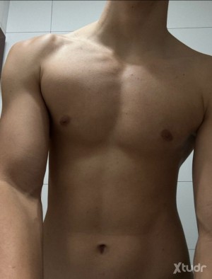 Xtudr - jc2gvapm: I'm an Activo with a knack for making people feel special and a passion for living life fully. Looking for a Pasivo who’s ...