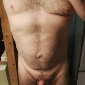 Xtudr - sumisalh: At the service of my MASTER and LORD CANUBO.
Very perverted and slutty, eager to be at my master's feet and serve him like...