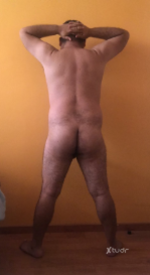 Xtudr - Esclavo_Bestia: Soy un gordo, exhibicionista, morboso y sumiso esclavo, una simple Bestia de Carga; que busca obedecer y servir a un...