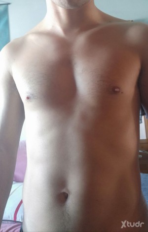 Xtudr - SwimmerEgo: Muscular, athlete and swimmer.