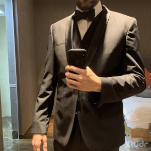 Xtudr - SirvienteManuel: Criado buscando amo que lo adiestré, me va el control, servicio, castidad, bondage, castigos, dolor.
Mi único fin s...