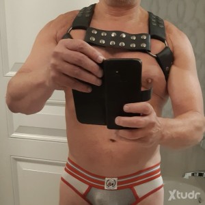 Xtudr - Aligay: Sometimes I'm a Dominant man and other times I'm a submissive man... I like everything fetish and I'm without taboos. I have...