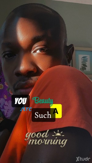 Xtudr - QOsNaOL5: Hiya. 
I’m a creative creature of light and night.
I question if love exists and if it’s real! So 
I’m on a quest. I work....