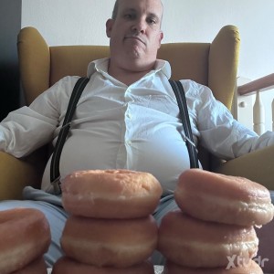 Xtudr - spankee_gainer: Only over 50