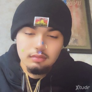 Xtudr - MannyB: Maricón buscando un activo caliente