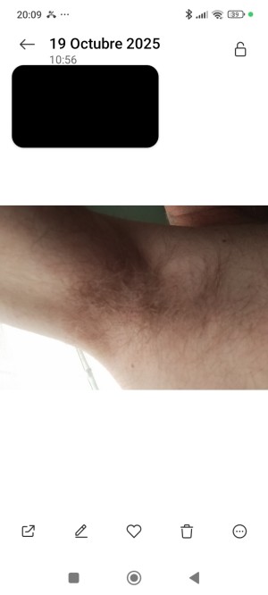 Xtudr - Danizapero: Bisexual very pig fetishist to the top of the feet, socks, stockings, super sweaty, super stinky... Very pig of the smel...