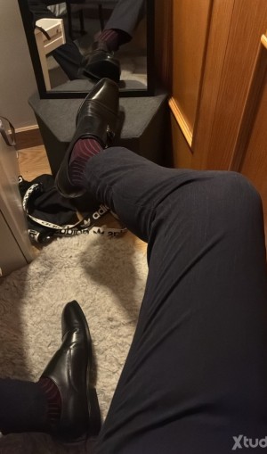 Xtudr - Heteroalfa26: Cash Master male 26 years old.
Only genuinely interested slaves (€€) apply, I don't respond to messages from wankers w...