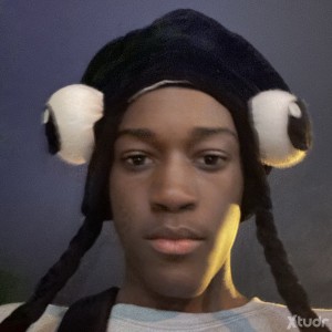 Xtudr - jacksonmiller: I'm looking only for chats and if you wanna know my secret and not judge me ask for my snap Hehe and I like freaks 