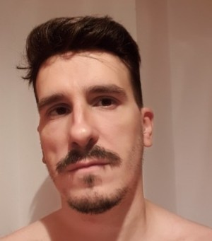 Xtudr - Morbo94🐽🦶🍑: - NPNC
- Morboso, cerdo y con ganas de caña 
- Busco Activo Dominante