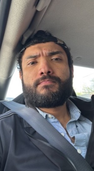 Xtudr - -R: Amo Alfa Activo
Entusiasta de lucha de sumisión
Cerdo sucio
Fumador
No respondo a cualquiera. ¿Quieres tener más oportunidades?
...