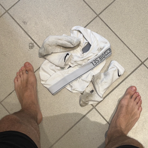 Xtudr - Aaa2: Alguno  para olernos calcetos, bambas, sobaco y rabo. Yo puto cerdo con ganas de cerdear con algún maricon q le mole el olor f...