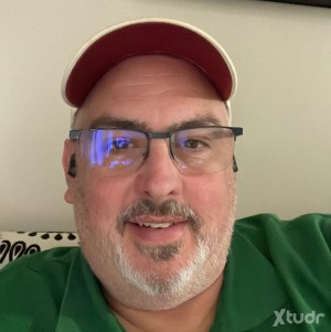 Xtudr - DArtistHome: No translation needed, the input is already in English.