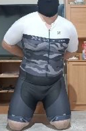 Xtudr - Cr03: Busco dominante que me someta, no limits, lycra y protección siempre 