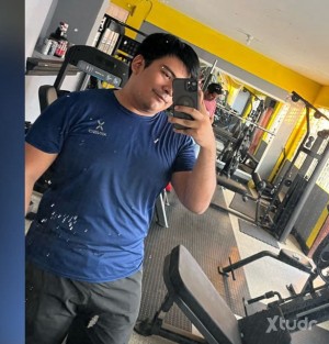 Xtudr - sumiso35h: soy chico sumiso, en busca de un amo presencial o virtual, soy obediente, me gusta ser humillado y sentir que soy útil.
L...