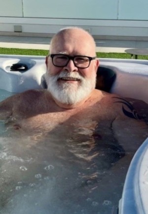 Xtudr - AMORBOSO: Very perverted. I have big nipples. Give and receive good nipple work, long kisses and excellent blowjobs. No time limits....