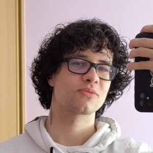 Xtudr - Mike2611: Me va de todo.
Dominación, humillación, y demás.