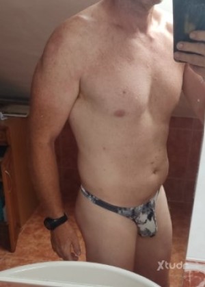 Xtudr - BrunoGomez: Sumiso, amante del bondage, de la ropa interior y del cuero. No me interesa el sexo. Solo fantasías y jugueteo morboso d...