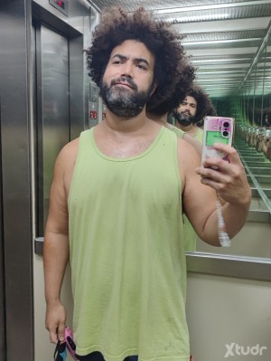 Xtudr - Ohbediente: morbo, sumiso.