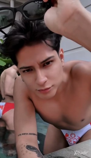 Xtudr - DOMTOPXXL: Venezuelan, only top, dominant, perverted, big penis (24x9), in polyamorous relationship with 3.