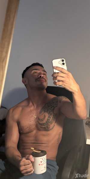 Xtudr - ORALYA: Perder el control, quiero encontrar mamona o quien me ponga a mamar