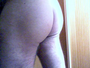 Xtudr - pajasmil: I'm totally into it, it really turns me on to make erotic movies or amateur porn...I record. Are you in???