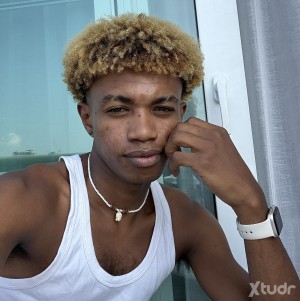 Xtudr - Jerry208: Skiny black hairy guy 