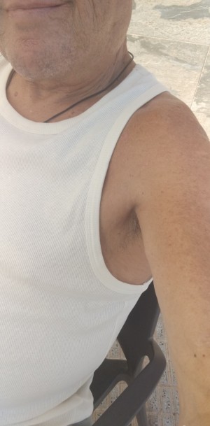 Xtudr - spankeemur: It seems like you didn't provide an input for translation. Please provide the text you'd like me to translate.