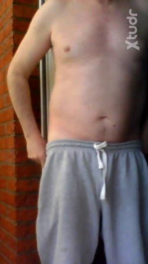 Xtudr - perro_en_celo: 56. Busco Amo con sitio en Almería capital o cerca. Mi domicilio no es discreto para  encontrarnos, y menos para real...